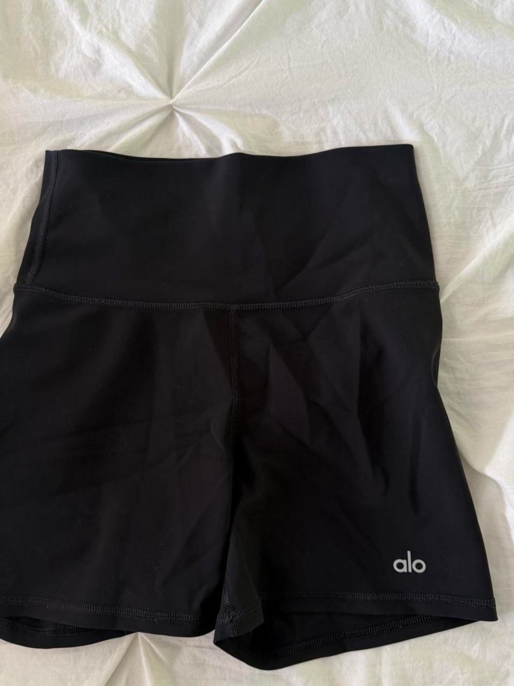 Alo High-Waist Black Women’s Airlift Performance Shorts